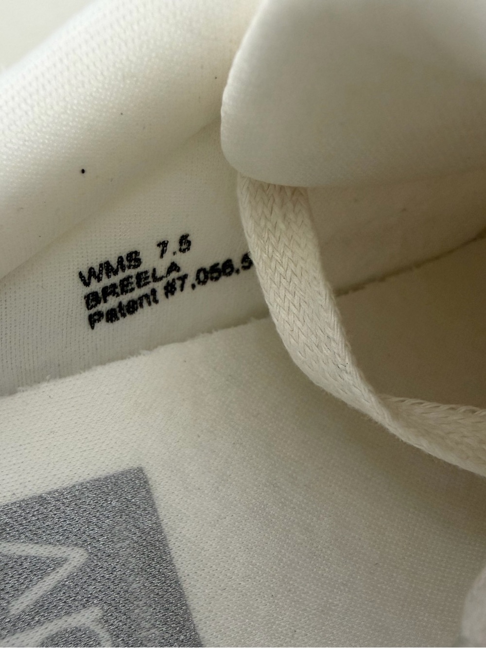 DV DOLCE VITA Breela White Platform Gum Sole Sneakers - Picture 8 of 9